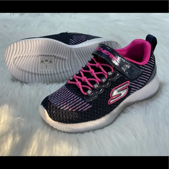 Skechers Other - BEAND NEW Skechers Squad sneakers